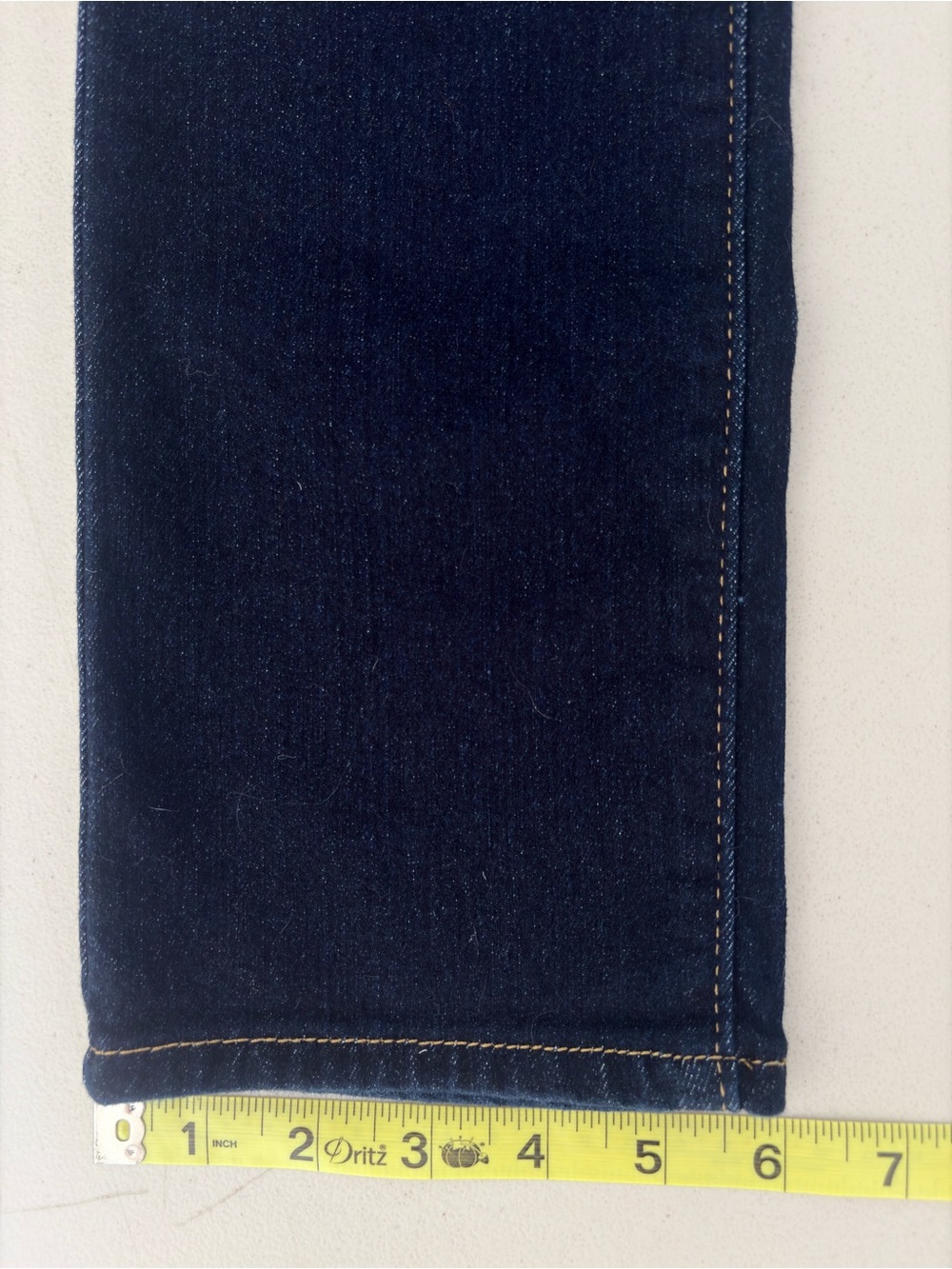 Levi’s 314 Shaping Straight Jeans W24 L32 Slim Straight Size 24 - Picture 16 of 16